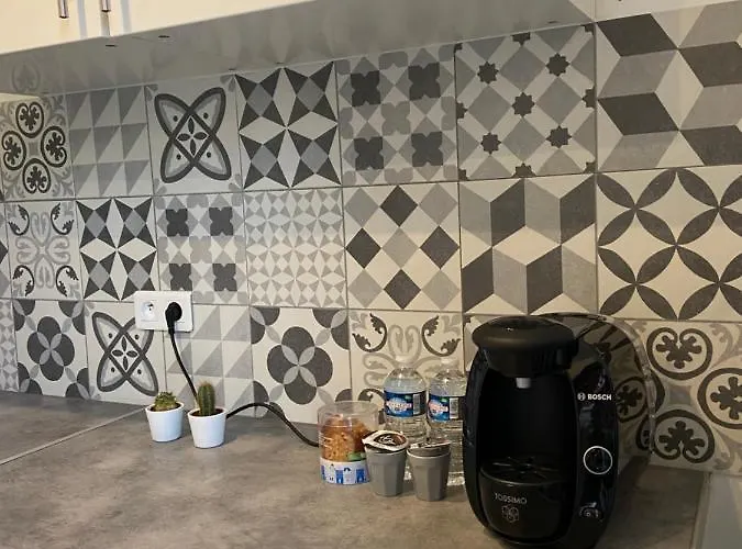 Studio Cosy Au Coeur Du Centre Ville Ideal Pour Visiter Marseille