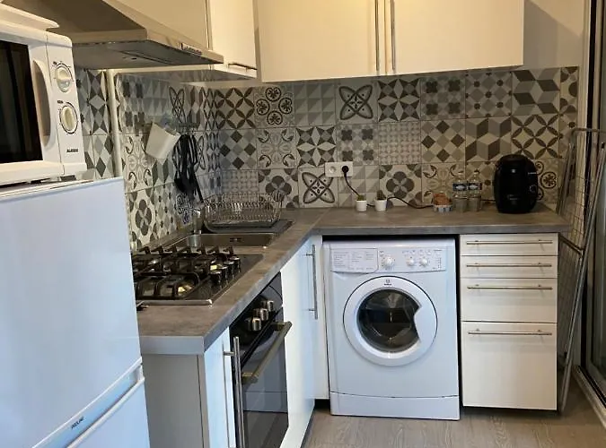 Studio Cosy Au Coeur Du Centre Ville Ideal Pour Visiter Marseille