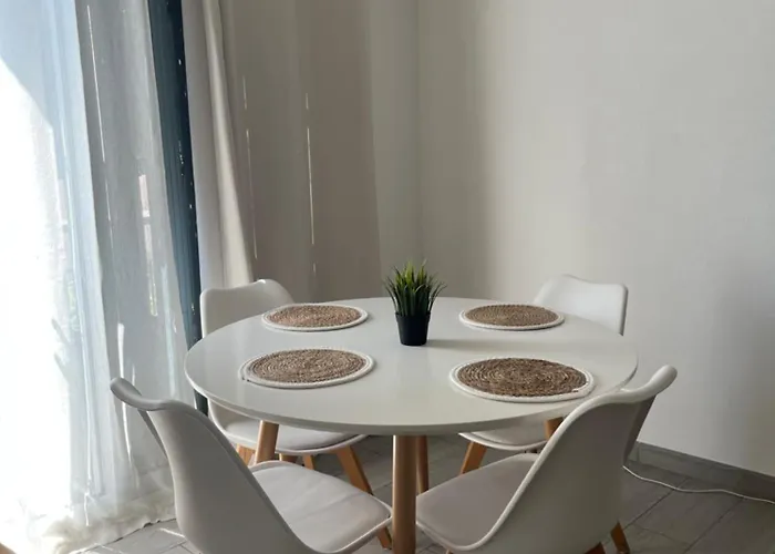 Studio Cosy Au Coeur Du Centre Ville Ideal Pour Visiter Marseille