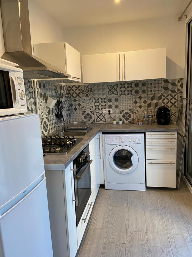 Studio Cosy Au Coeur Du Centre Ideal Pour Visiter Marseilles